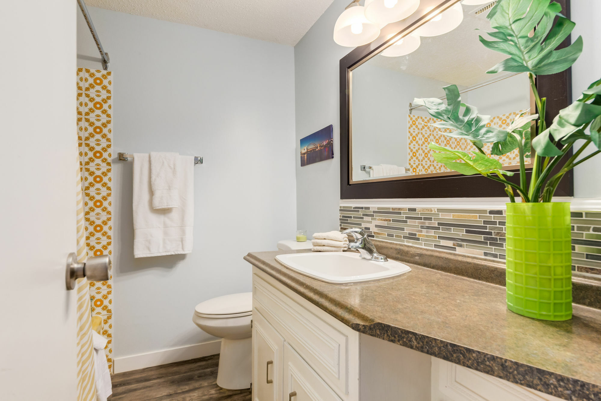 Apartment Fabulous 4Br Suite Close To Dt, Sait, U Of C By Prowess Calgary